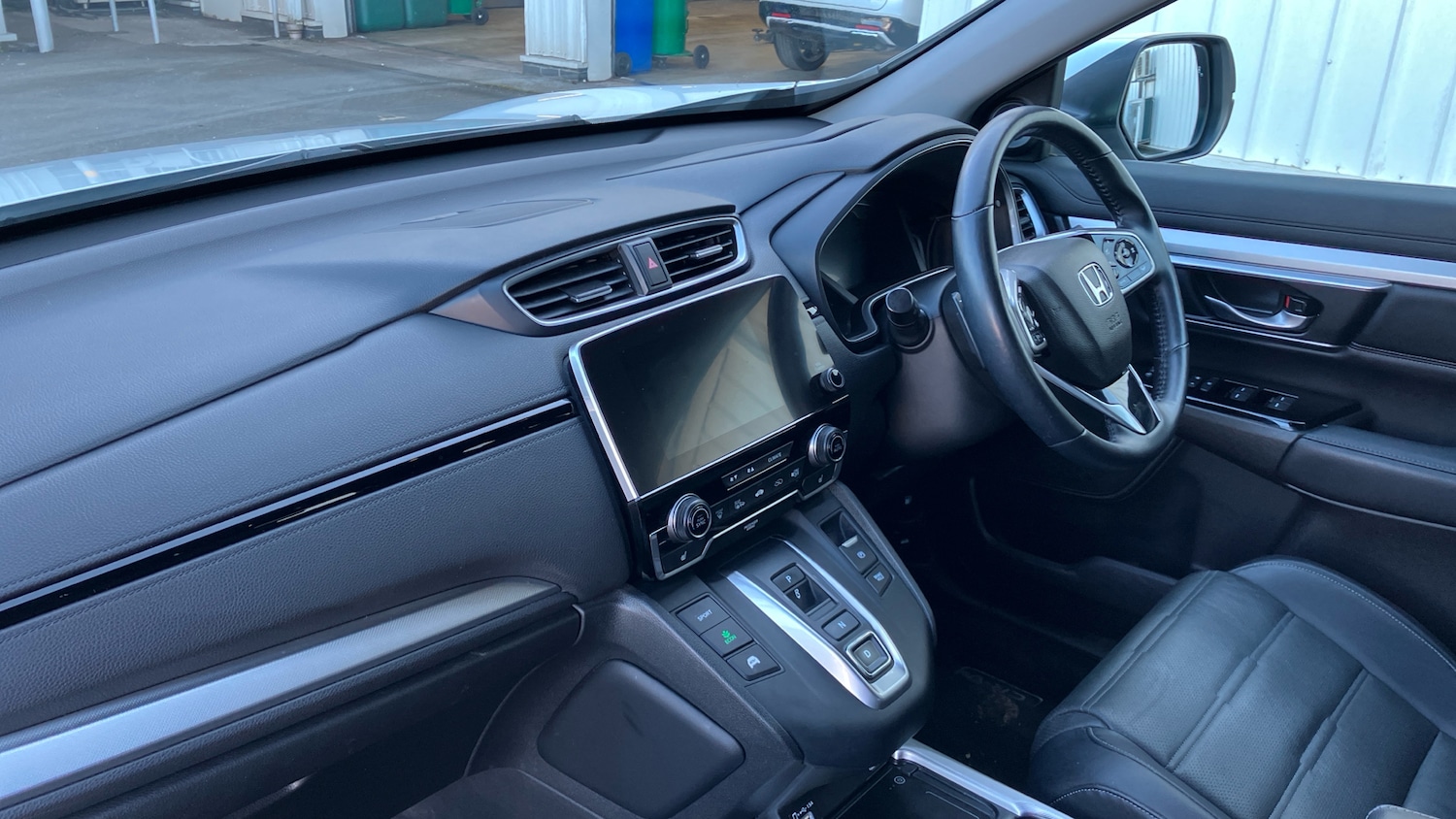 Used Honda CR-V 2022 for sale - 77946030: Photo 2