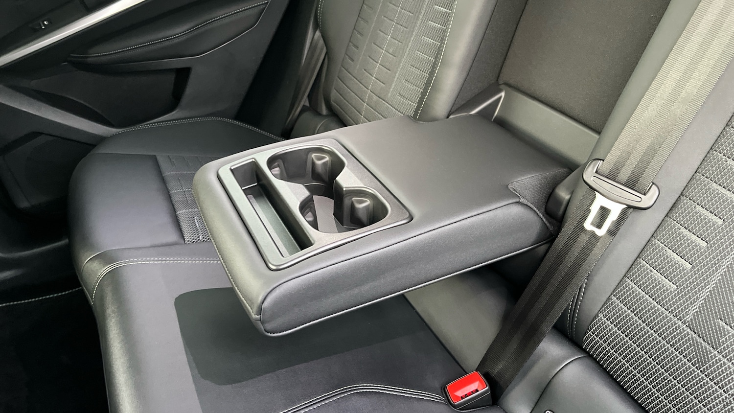 Used Peugeot 3008 2025 for sale - 77186770: Photo 37