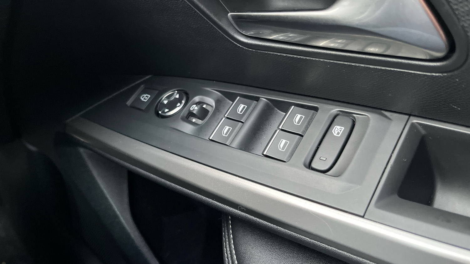 Used Peugeot 3008 2025 for sale - 77186770: Photo 42