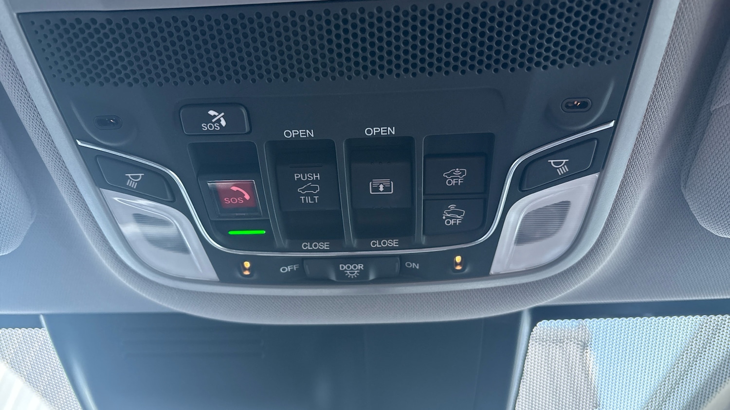 Used Honda CR-V 2022 for sale - 76057755: Photo 24