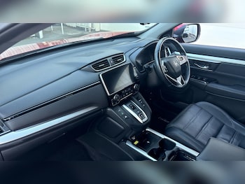 Used Honda CR-V 2022 for sale - 76057755: Photo 2