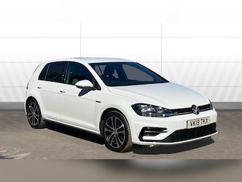 Used Volkswagen Golf 2019 for sale - 78627954: Photo