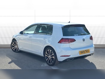 Used Volkswagen Golf 2019 for sale - 78627954: Photo