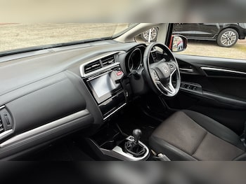 Used Honda Jazz 2017 for sale - 77406863: Photo