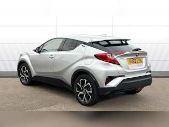 Used Toyota C-HR 2019 for sale - 76428601: Photo