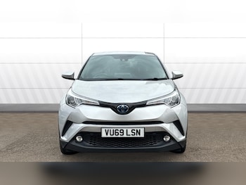 Used Toyota C-HR 2019 for sale - 76428601: Photo