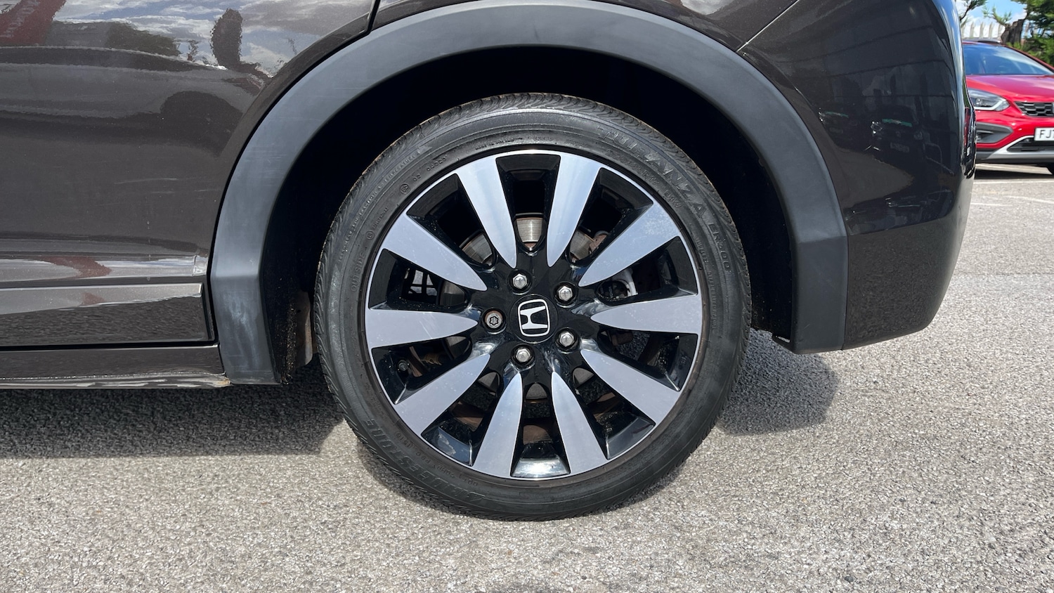 Used Honda Civic 2017 for sale - 76302100: Photo 20