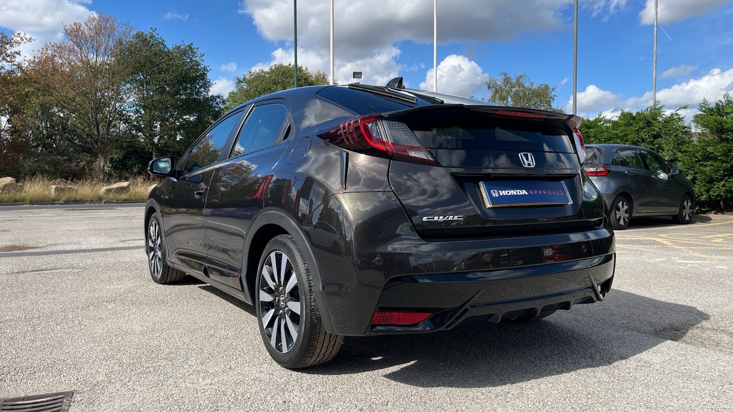 Used Honda Civic 2017 for sale - 76302100: Photo 21