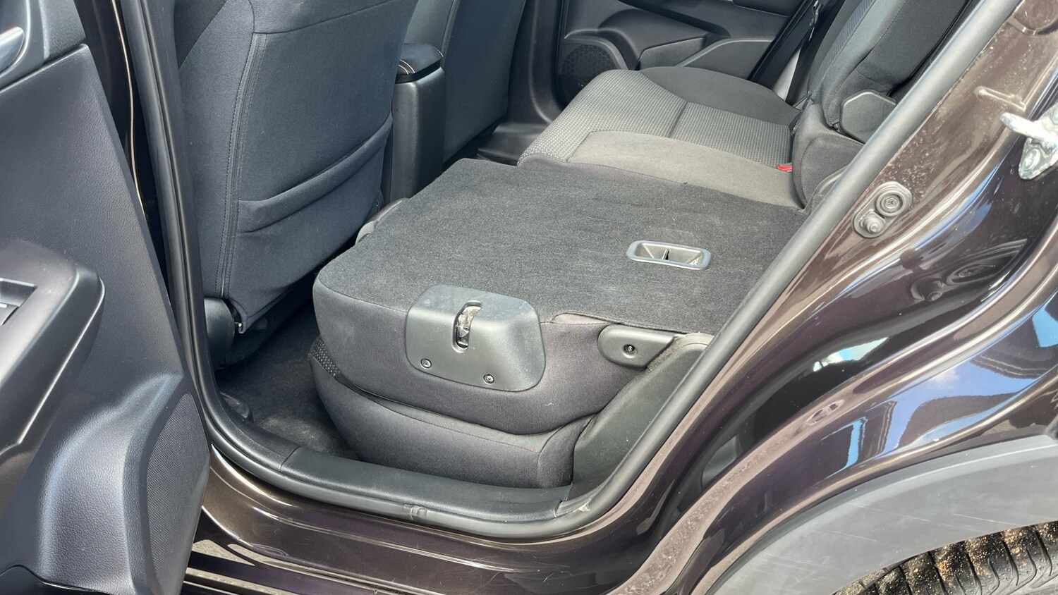 Used Honda Civic 2017 for sale - 76302100: Photo 31