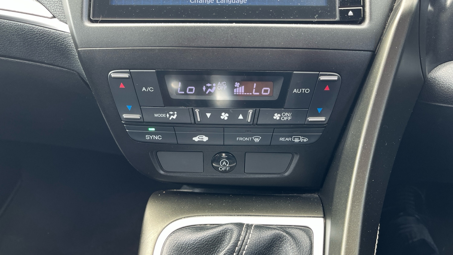 Used Honda Civic 2017 for sale - 76302100: Photo 37