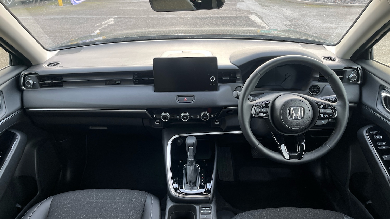 Used Honda HR-V 2023 for sale - 76092236: Photo 4