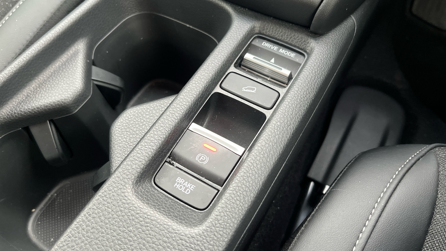 Used Honda HR-V 2023 for sale - 76092236: Photo 40