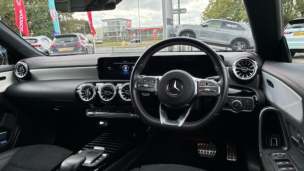 Used Mercedes-Benz CLA 2023 for sale - 76192440: Photo 11