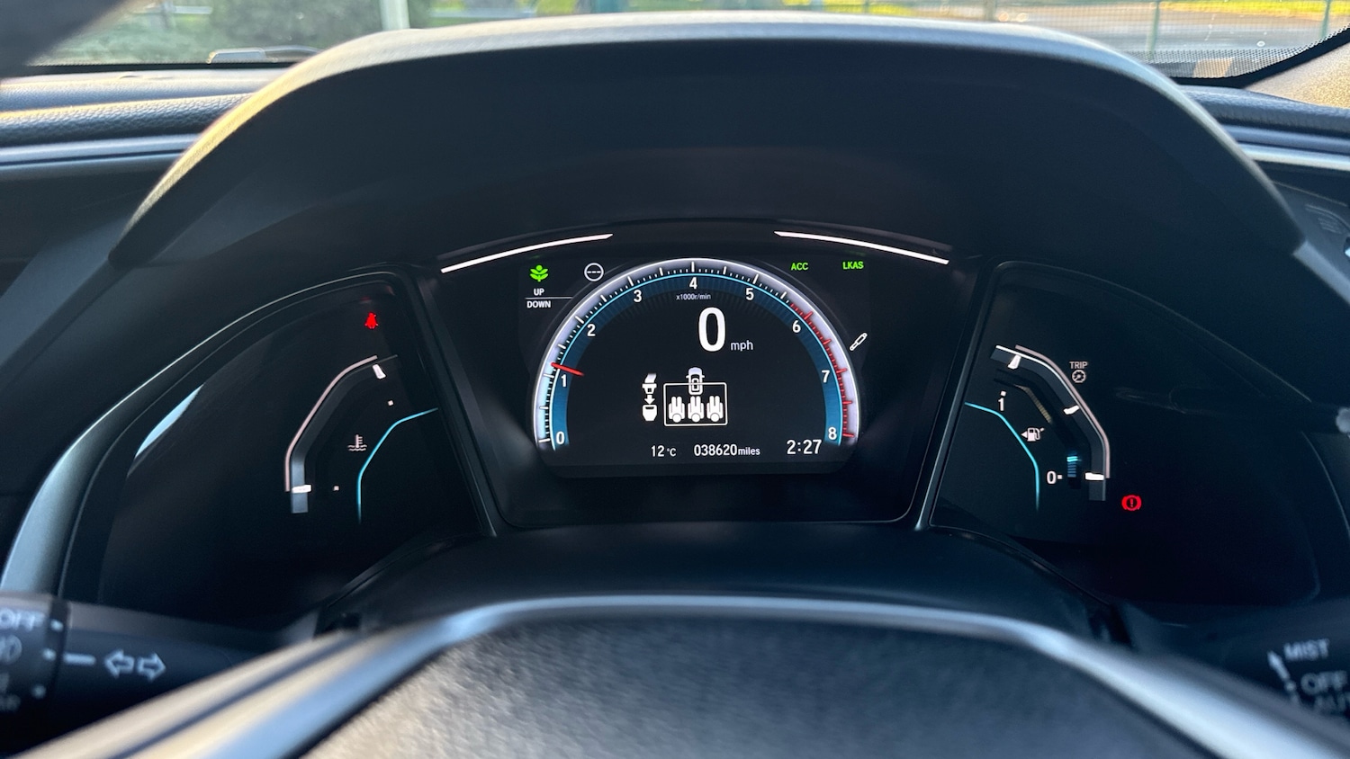 Used Honda Civic 2018 for sale - 76768987: Photo 11