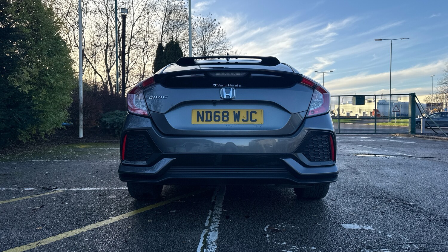 Used Honda Civic 2018 for sale - 76768987: Photo 14