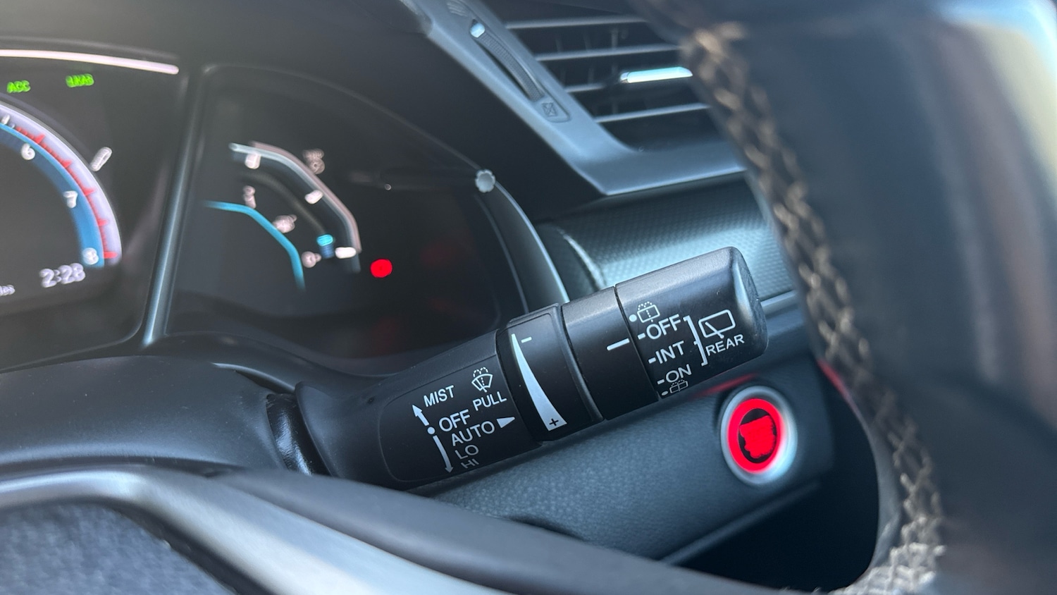 Used Honda Civic 2018 for sale - 76768987: Photo 22