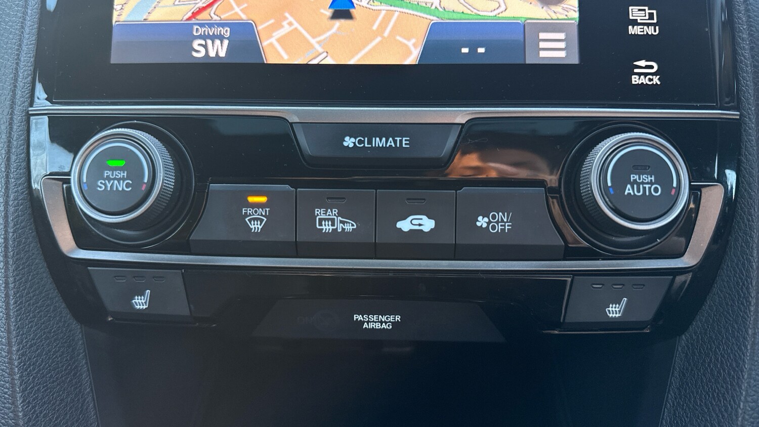 Used Honda Civic 2018 for sale - 76768987: Photo 27