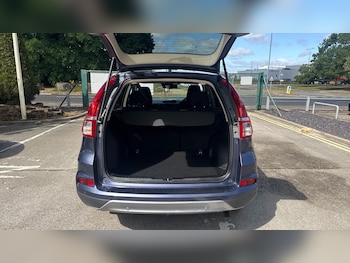 Used Honda CR-V 2017 for sale - 79220107: Photo
