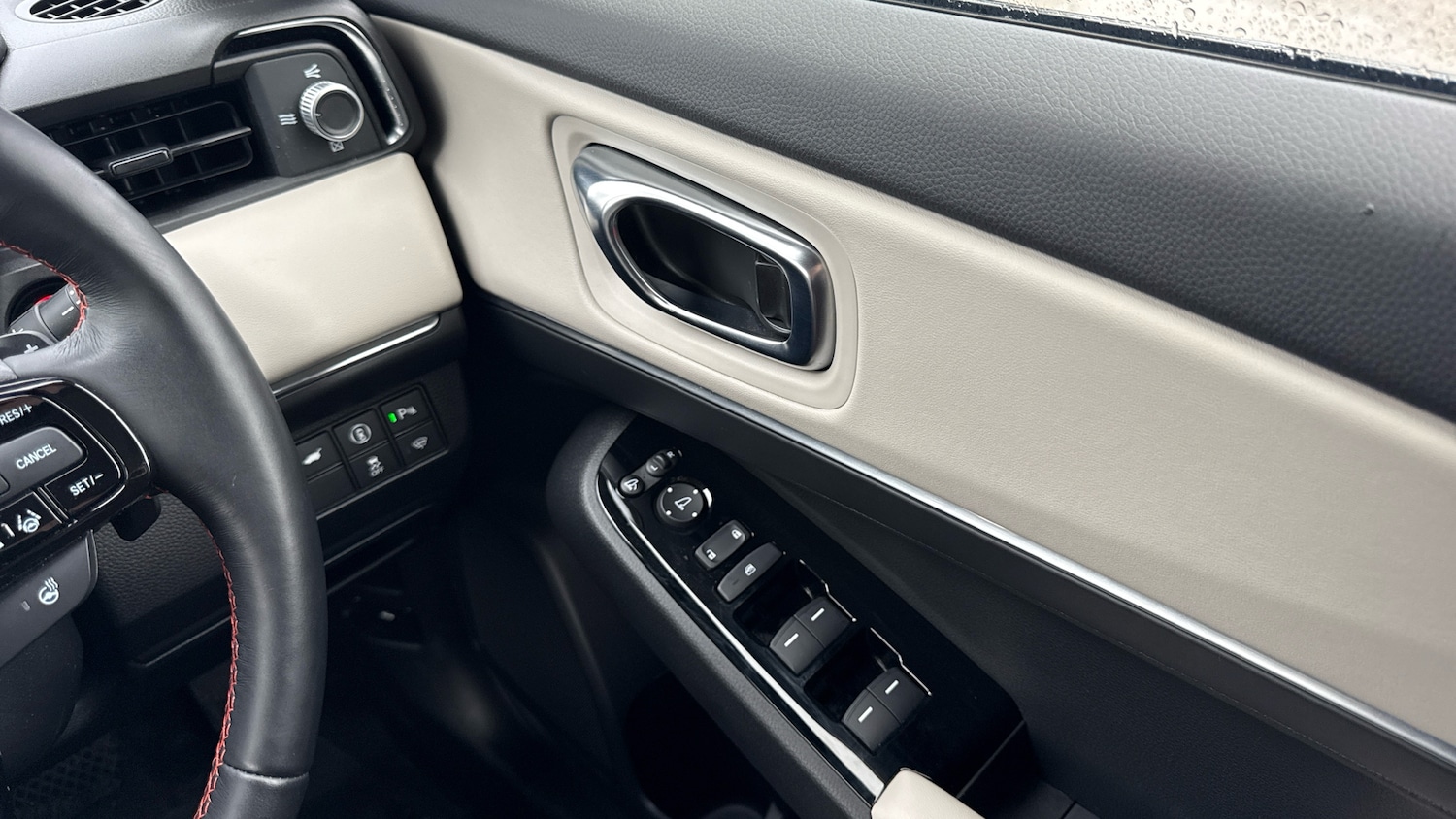 Used Honda HR-V 2024 for sale - 77179457: Photo 25