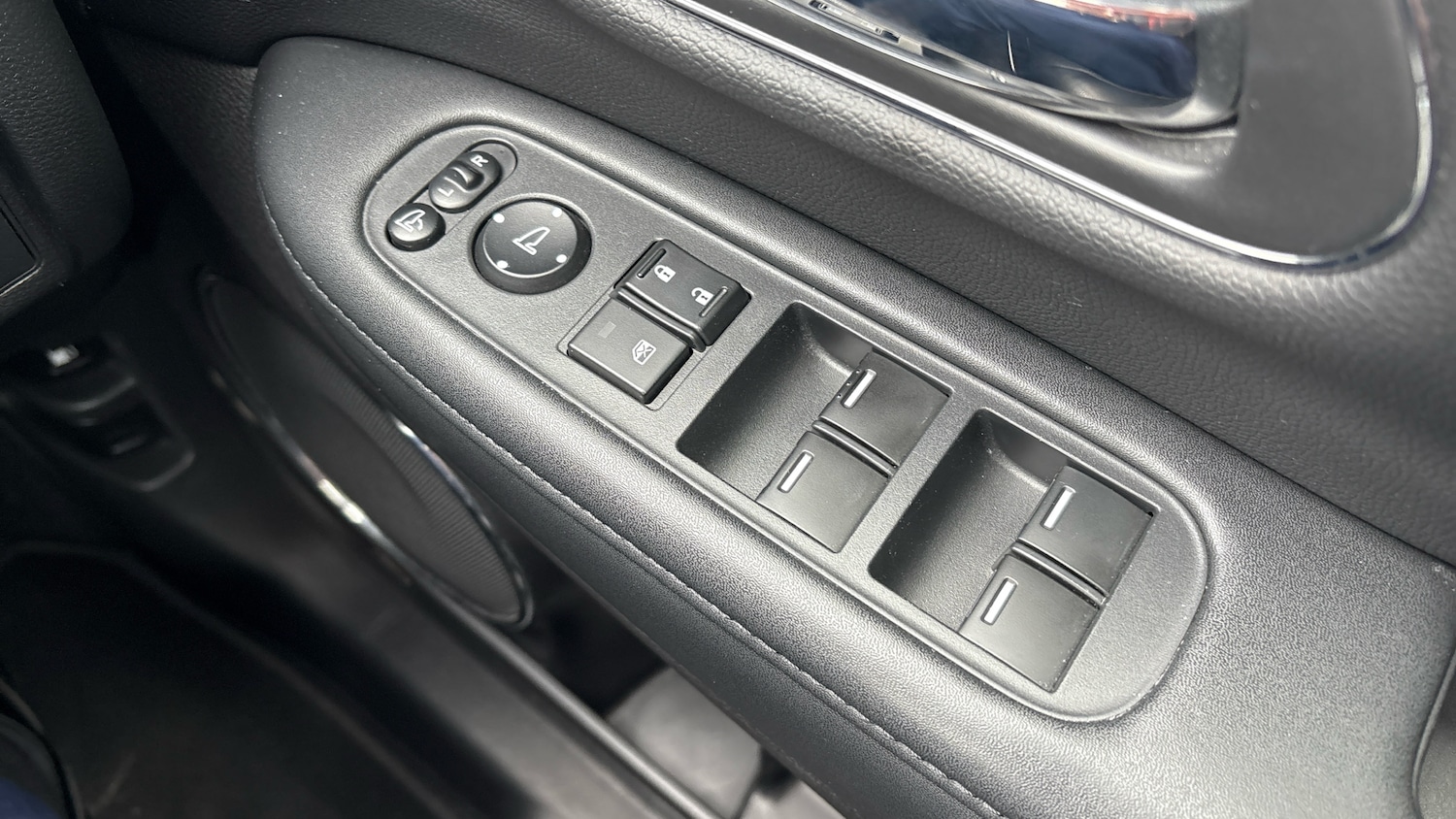 Used Honda HR-V 2020 for sale - 76133948: Photo 18