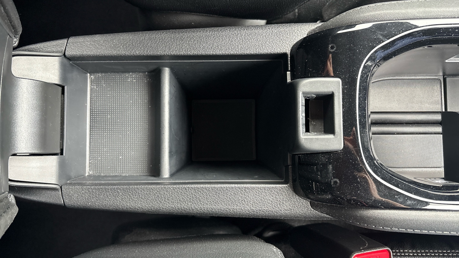 Used Honda HR-V 2020 for sale - 76133948: Photo 28