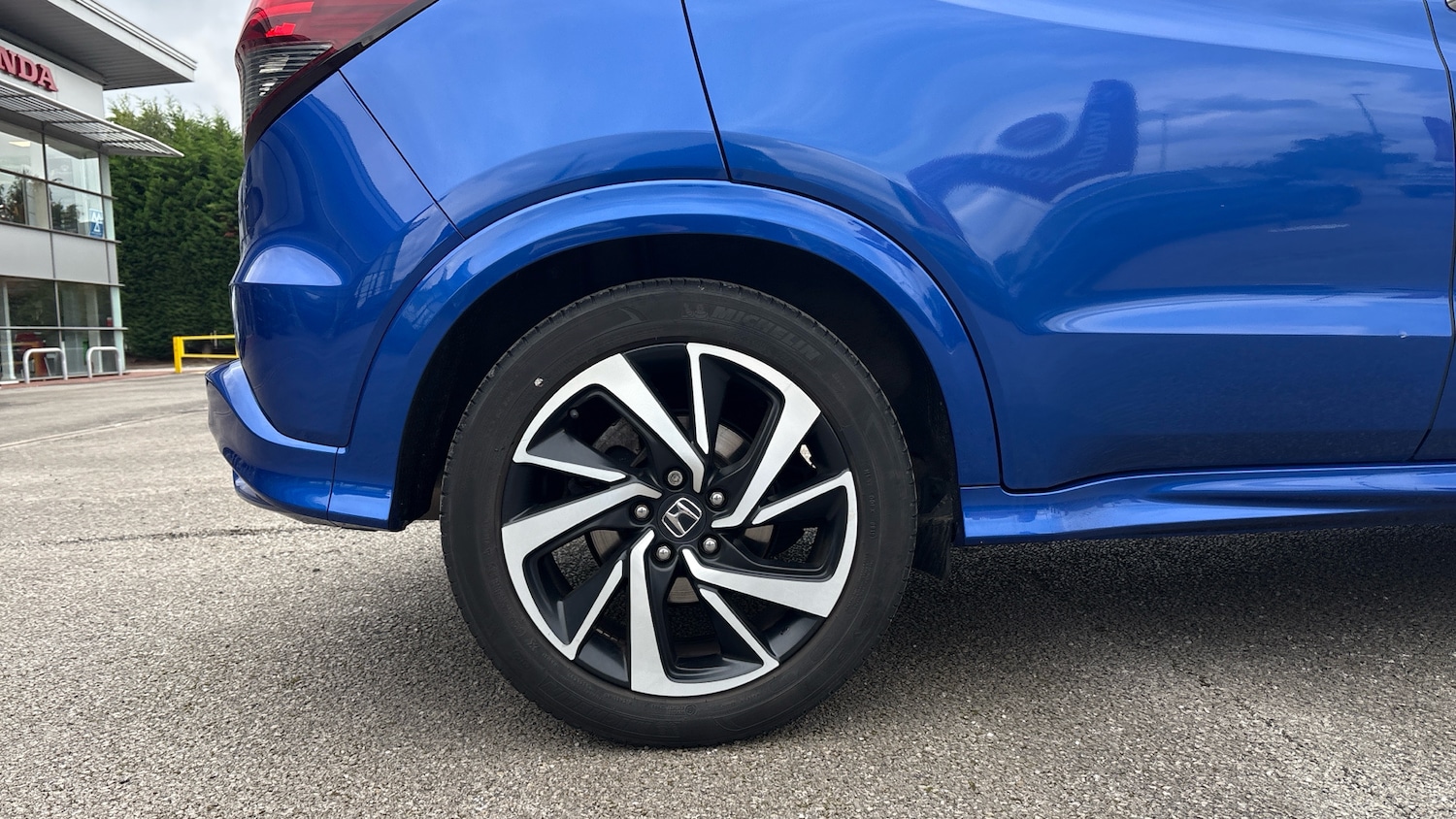 Used Honda HR-V 2020 for sale - 76133948: Photo 9