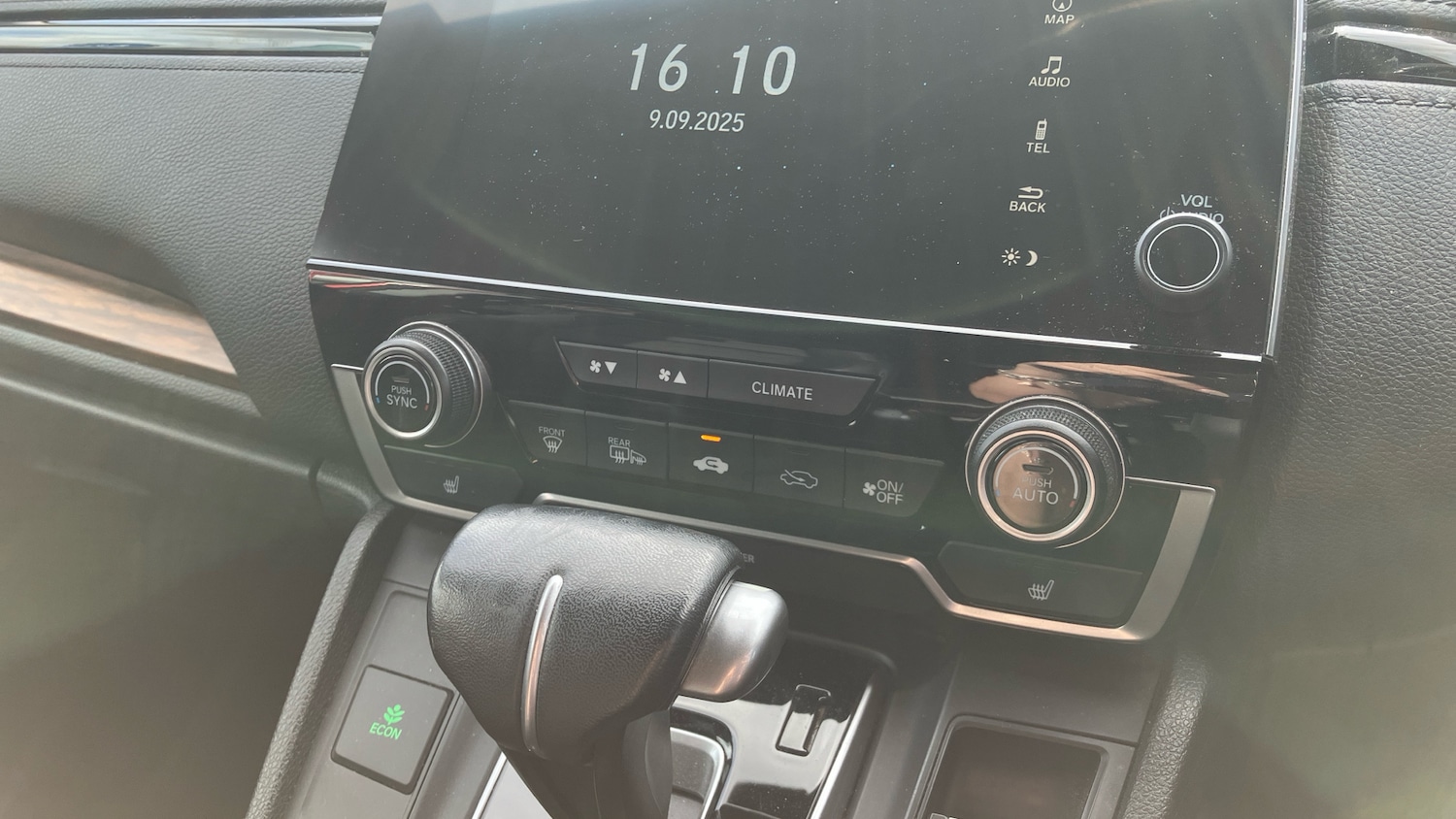 Vehicle 19