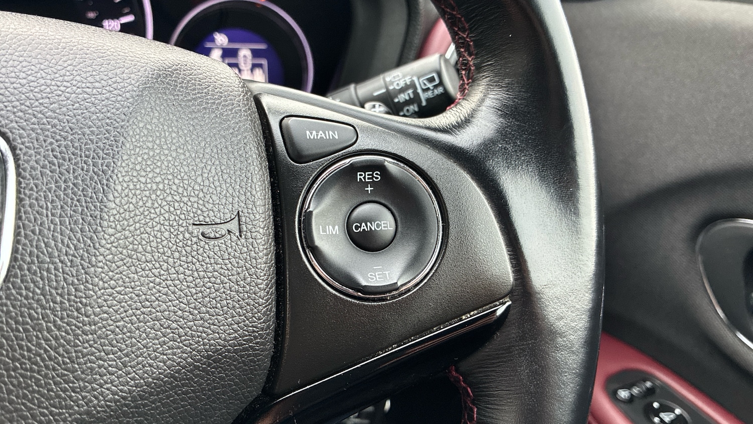 Used Honda HR-V 2020 for sale - 76505562: Photo 20