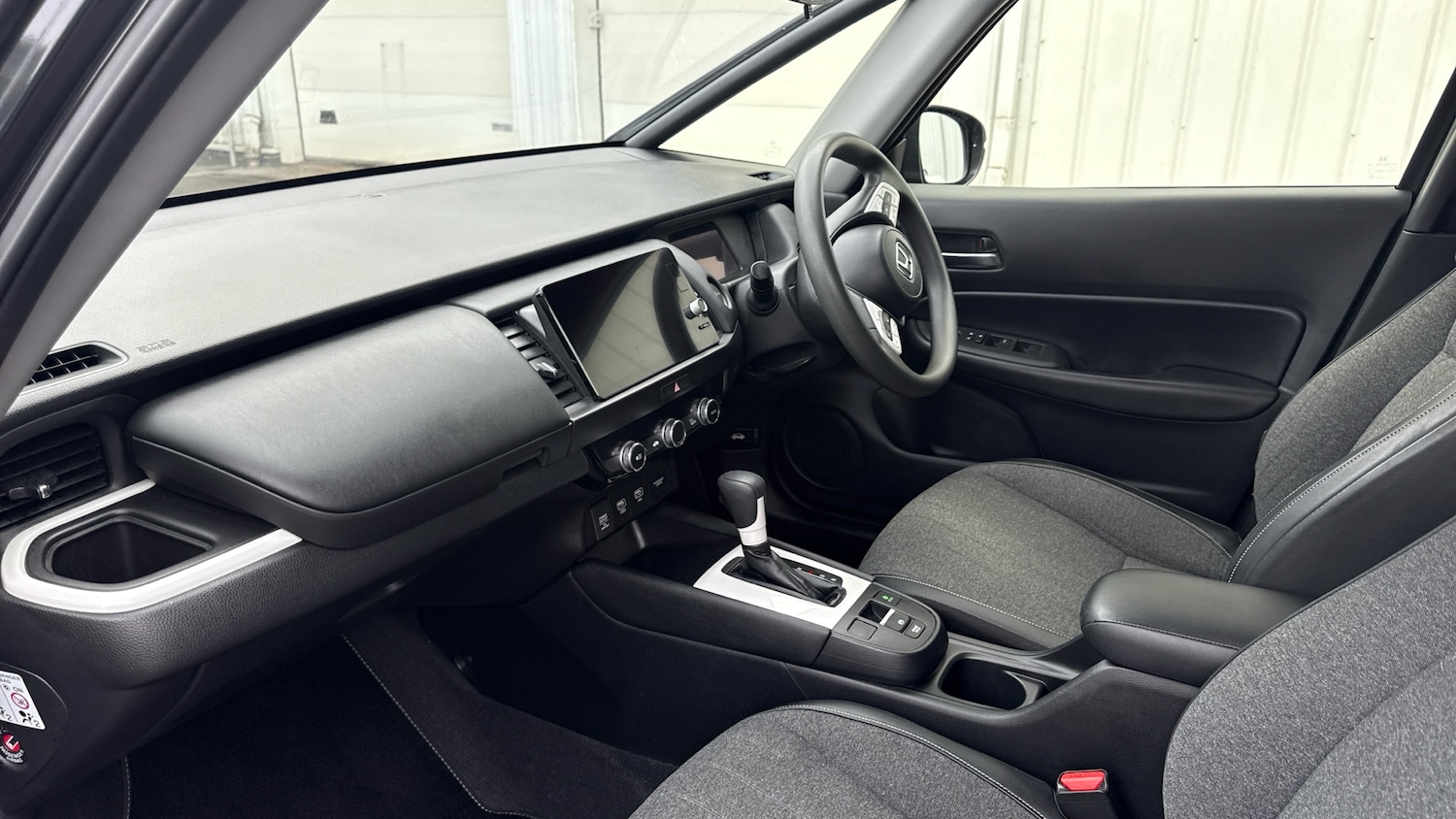 Used Honda Jazz 2021 for sale - 76131133: Photo 2
