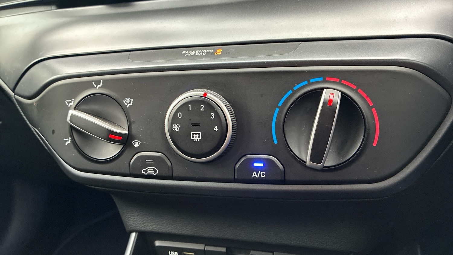 Used Hyundai BAYON 2022 for sale - 76979665: Photo 35