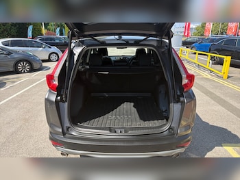 Used Honda CR-V 2018 for sale - 79176574: Photo