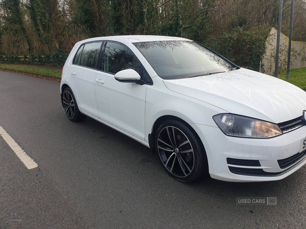 Used Volkswagen Golf 2014 for sale - 77176097: Photo 3