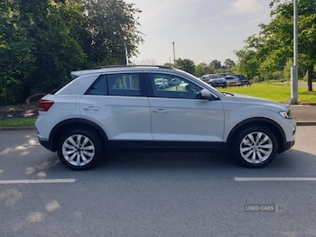 Used Volkswagen T-Roc 2018 for sale - 78685410: Photo
