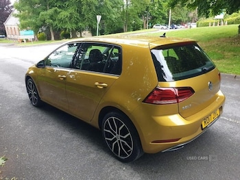 Used Volkswagen Golf 2017 for sale - 76061084: Photo