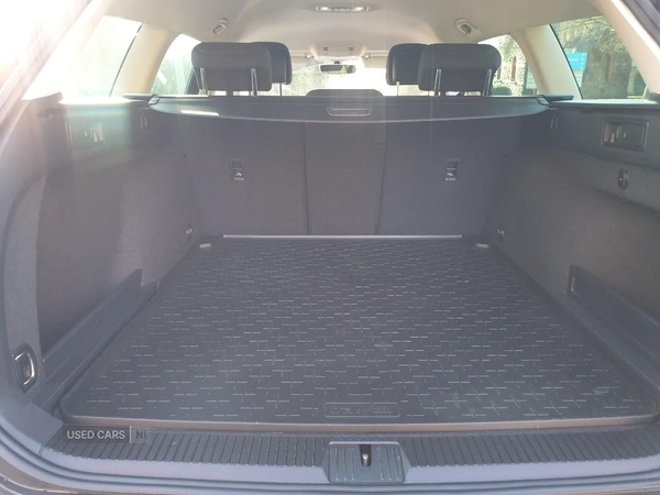 Used Volkswagen Passat 2015 for sale - 77672434: Photo 10