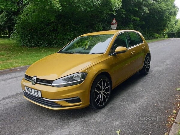 Used Volkswagen Golf 2017 for sale - 76260701: Photo 1