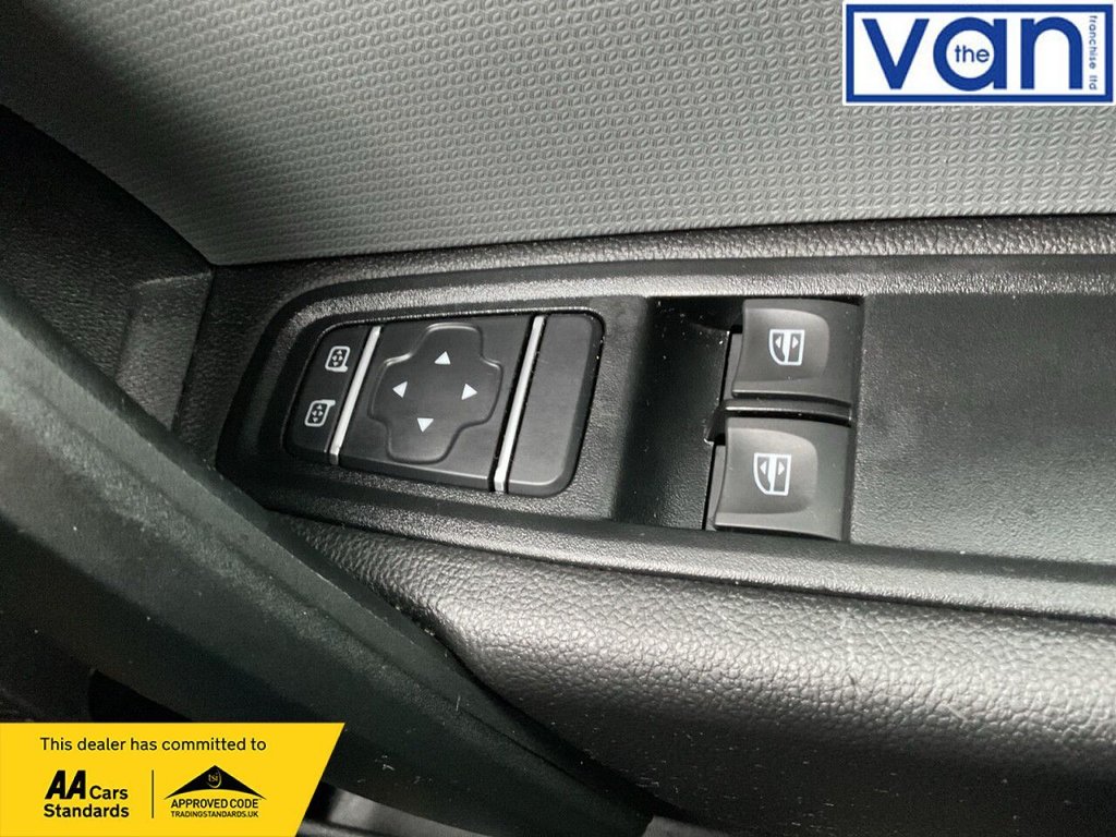 Used Renault Kangoo 2024 for sale - 76883162: Photo 34