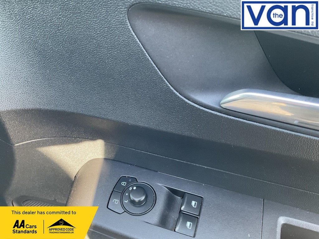 Used Ford Transit Courier 2024 for sale - 76118907: Photo 19