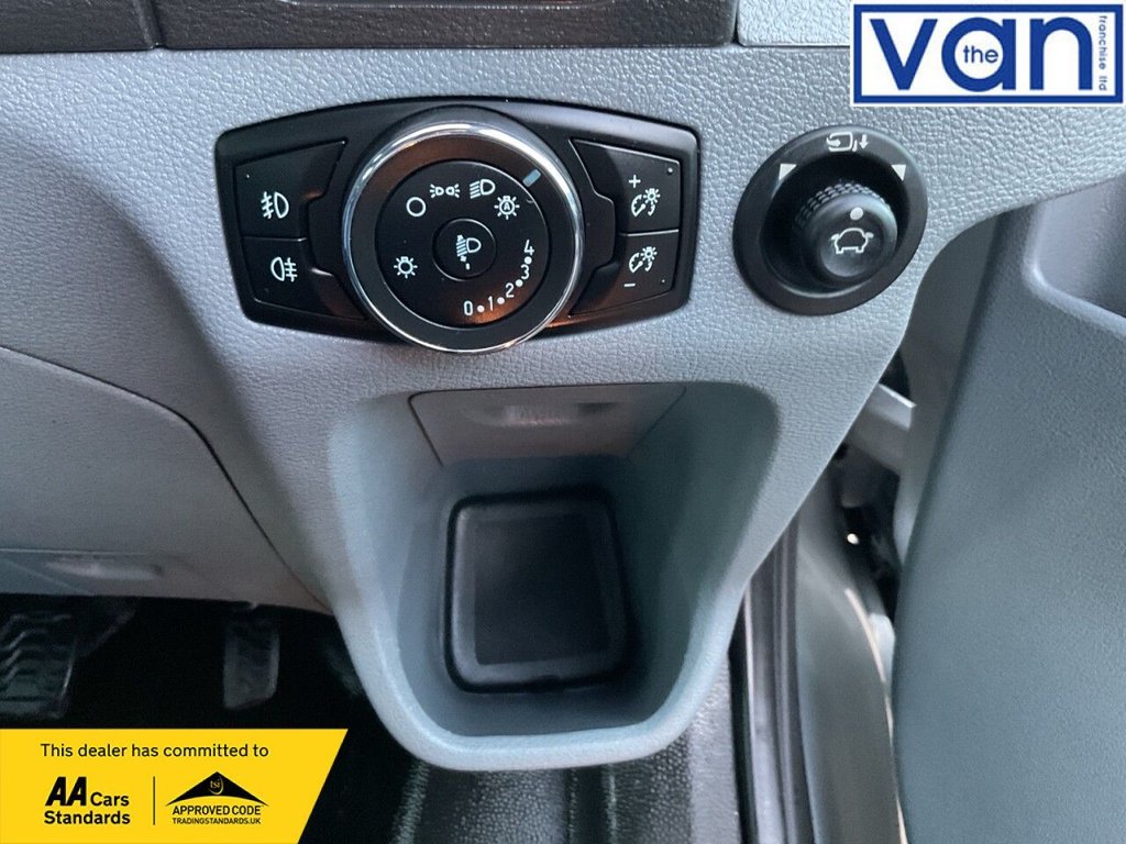 Used Ford Transit 2016 for sale - 76470018: Photo 41