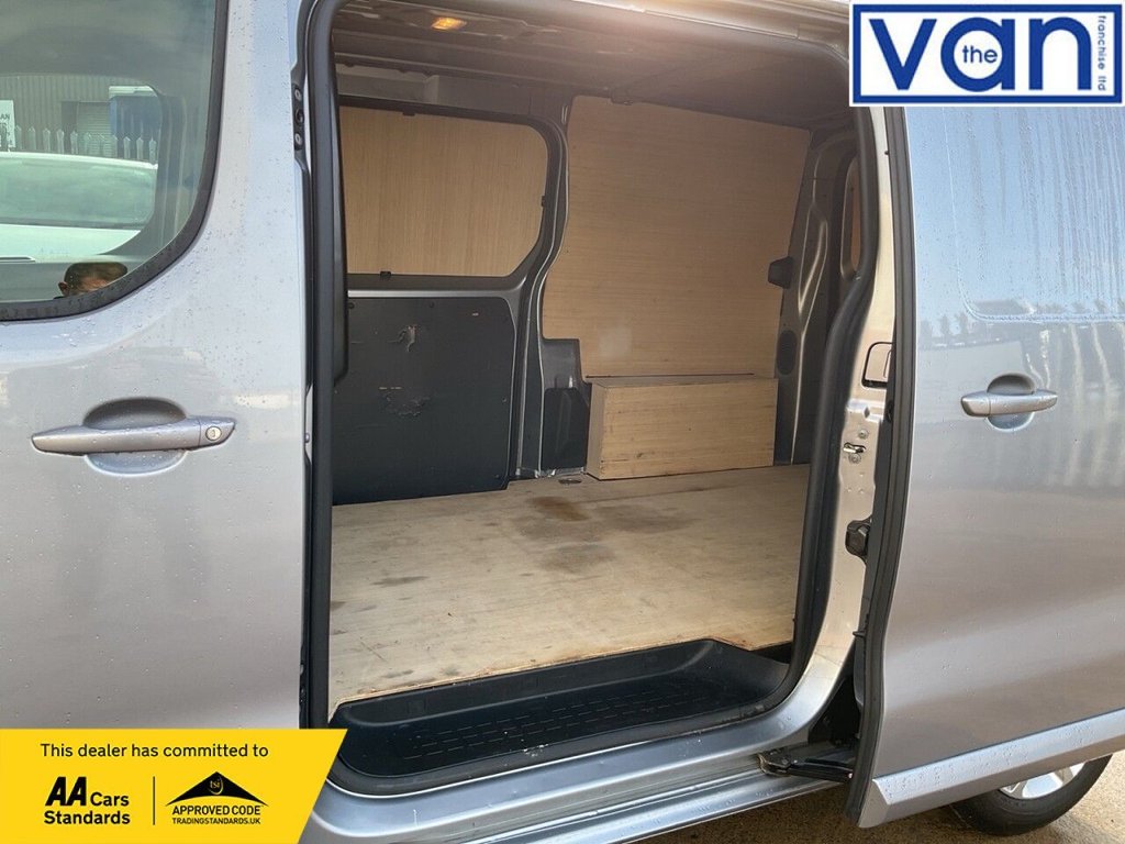 Used Vauxhall Vivaro 2023 for sale - 77369016: Photo 13