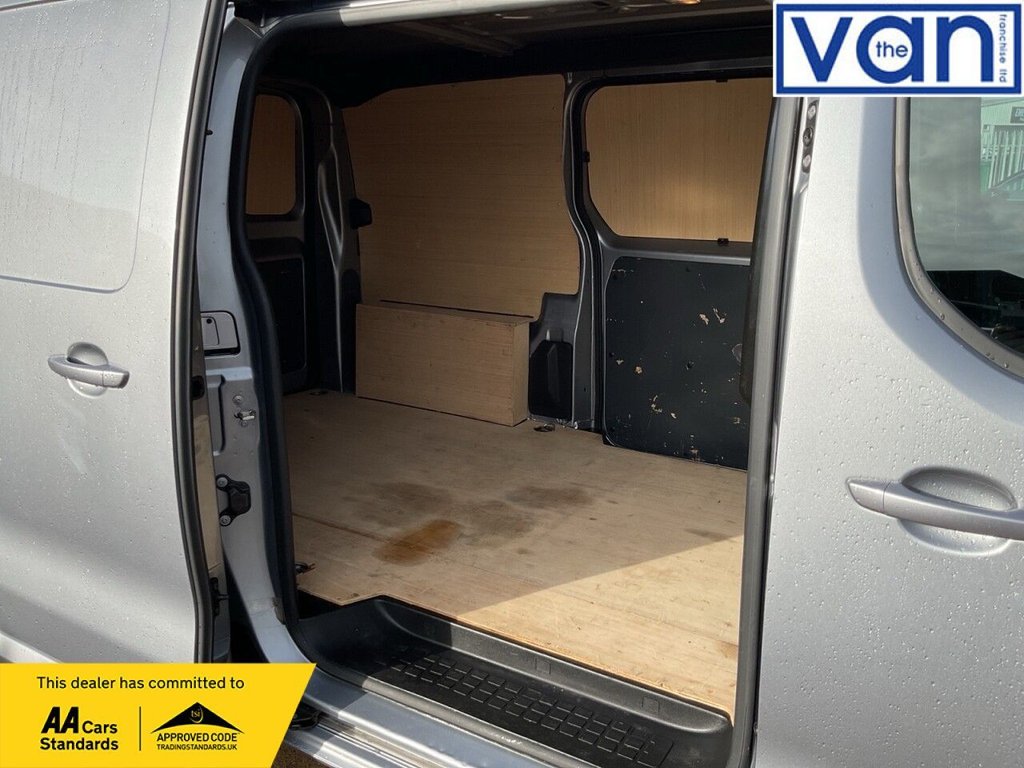 Used Vauxhall Vivaro 2023 for sale - 77369016: Photo 15