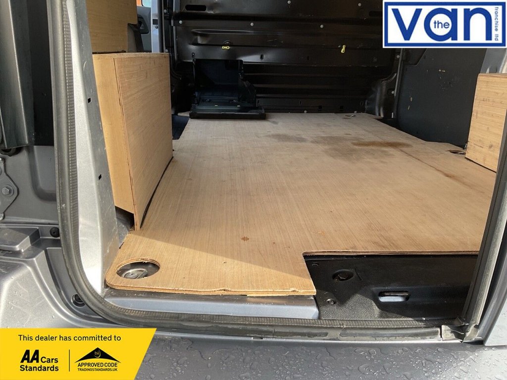 Used Vauxhall Vivaro 2023 for sale - 77369016: Photo 18