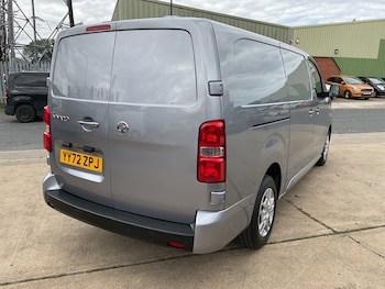 Used Vauxhall Vivaro 2022 for sale - 75630946: Photo