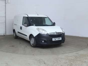 2017 (17) - Vauxhall Combo Panel van 1.6cdti 105hp on white