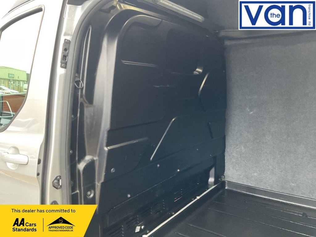 Used Ford Transit Custom 2021 for sale - 76185348: Photo 17