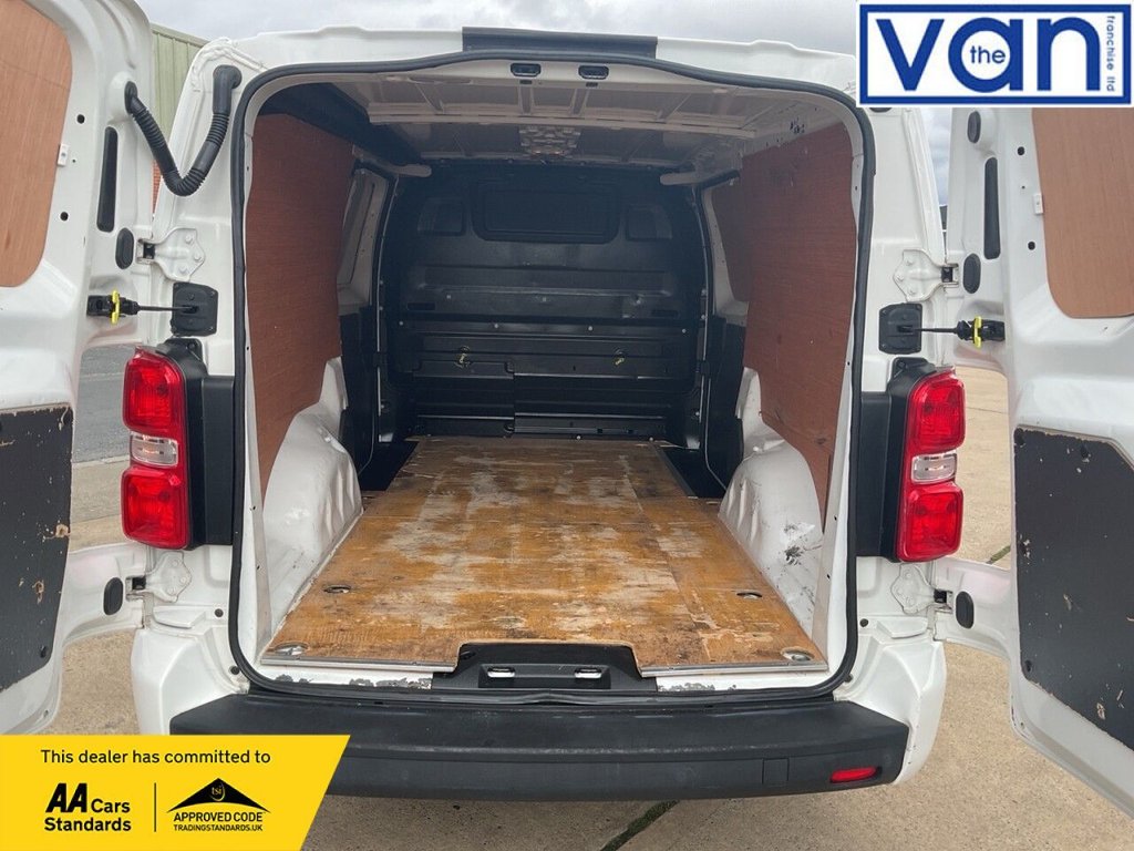 Used Vauxhall Vivaro 2019 for sale - 75911318: Photo 11