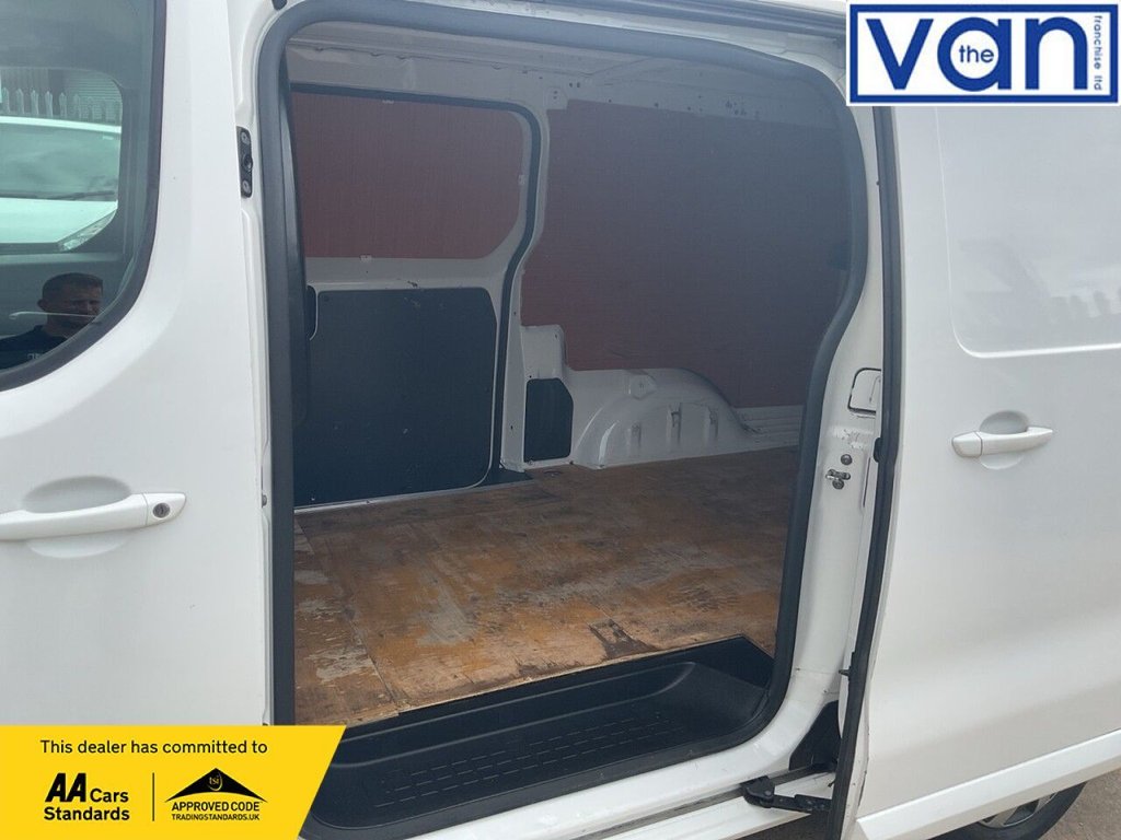 Used Vauxhall Vivaro 2019 for sale - 75911318: Photo 13
