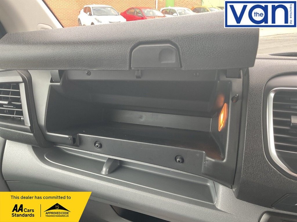 Used Vauxhall Vivaro 2019 for sale - 75911318: Photo 26