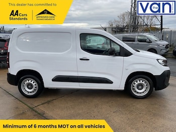 Used Vauxhall Combo 2024 for sale - 76470472: Photo