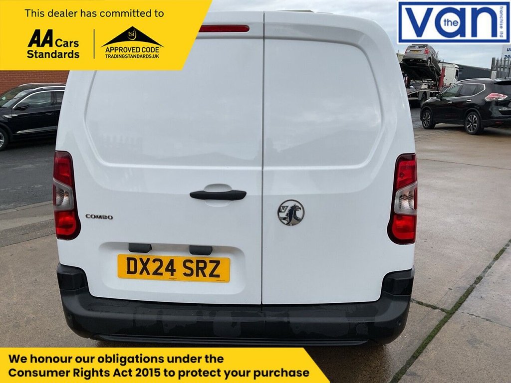 Used Vauxhall Combo 2024 for sale - 76470472: Photo 5